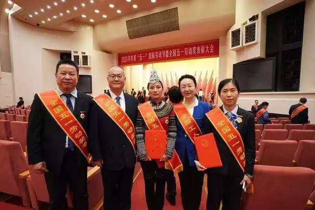 ȫ����һ�Ͷ�������������71�������